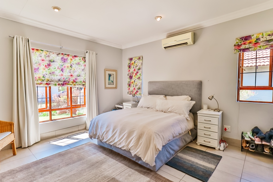 4 Bedroom Property for Sale in The Coves North West